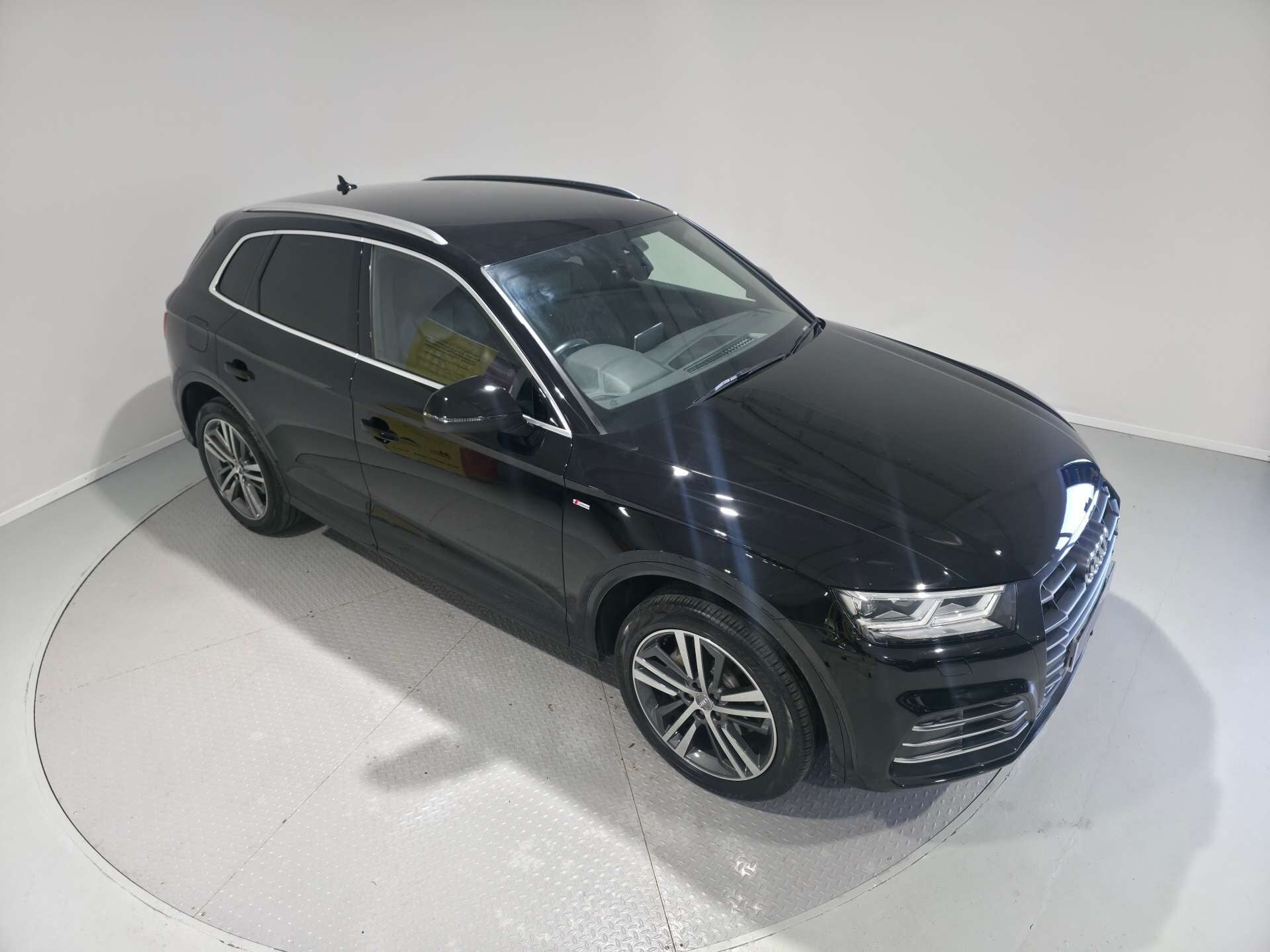Used 2020 Audi Q5 2 0 Q5 PHEV S Line Competition 55 TFSI E Quattro Semi used-2020-audi-q5-2-0-q5-phev-s-line-competition-55-tfsi-e-quattro-semi